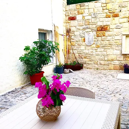 Apart Tu Cesme * İzmir